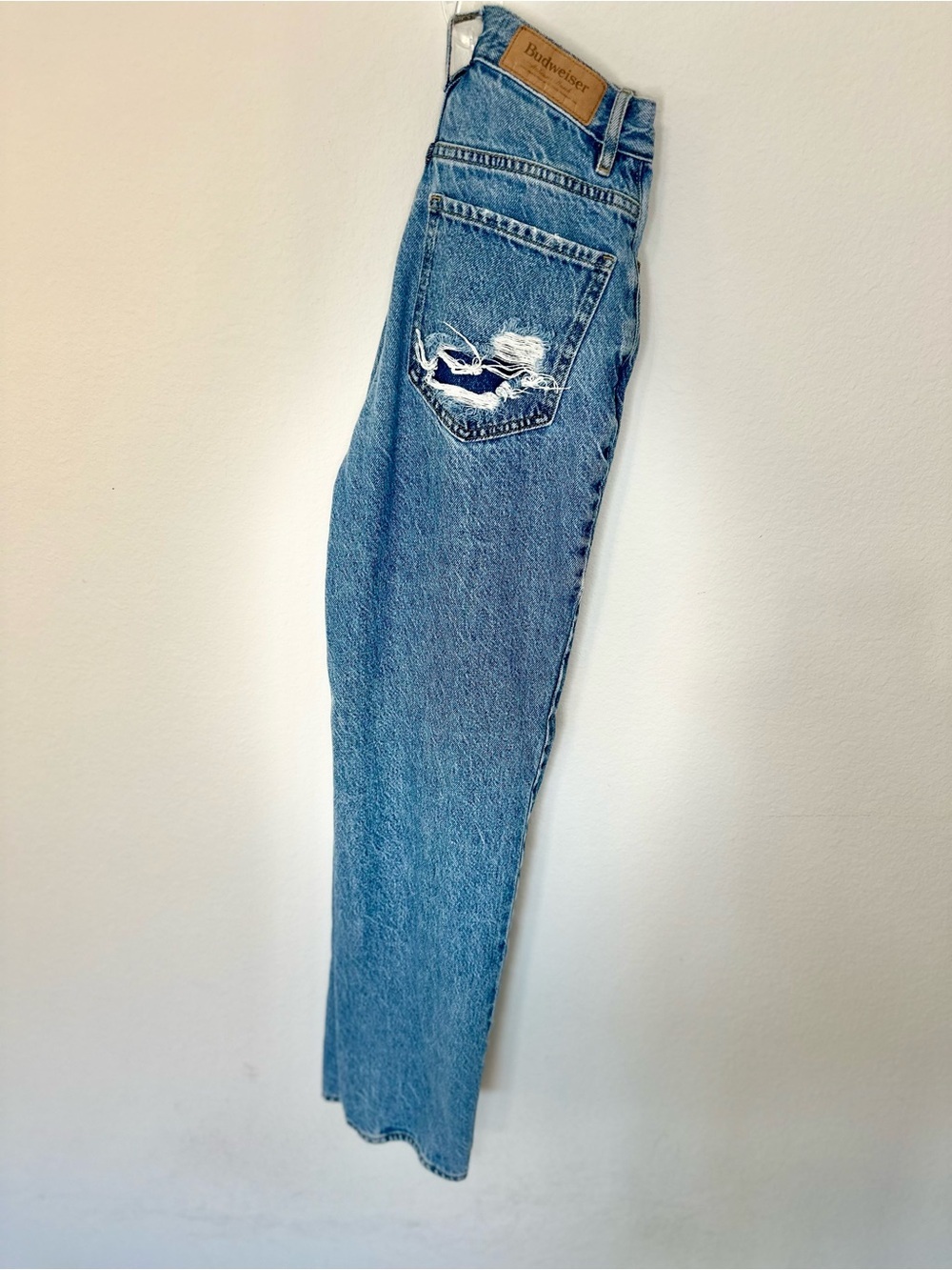 Pacsun - Budweiser Light Blue Women’s Dad Jeans - Picture 5 of 6